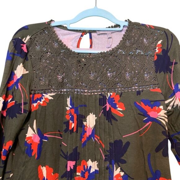 Daniel Rainn Darrel Crochet Yoke Knit Top Olive Green NWT Size Medium M - Picture 4 of 10